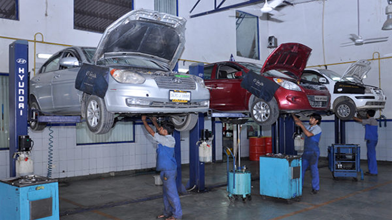 Benefits of Regular Service from authorized Car Service Workshop - We Give  your Car A Fresh Look